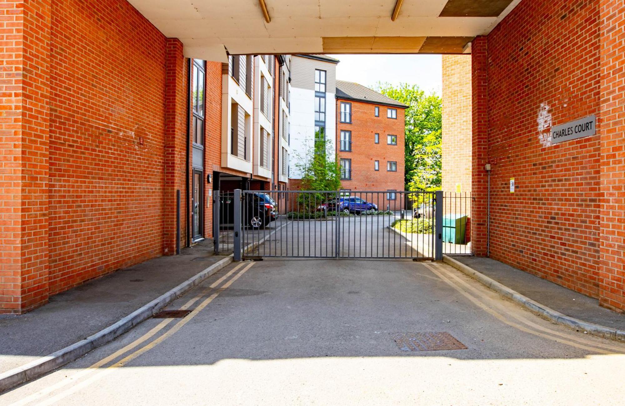 Sianavi Apartments Kettering Exterior foto